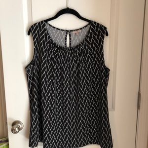 Sleeveless blouse